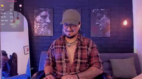 David Evans online show from February 4, 10:46 pm