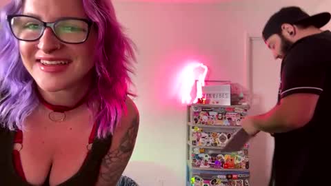 dax_green online show from May 24, 1:46 am