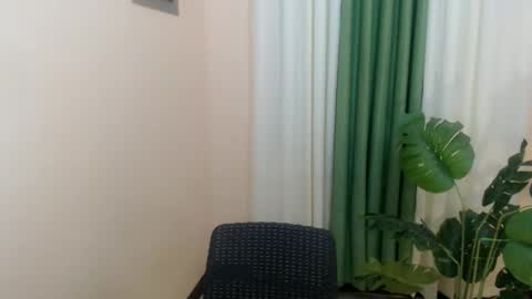 JC LOVER BOY online show from September 28, 6:33 am