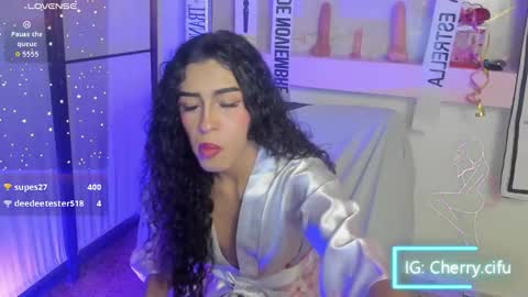 Dayana Hill online show from March 10, 3:00 am