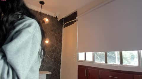 DAYRA ANGELS online show from November 10, 5:05 pm