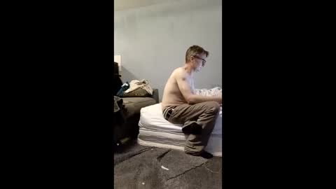 Dazzill online show from April 15, 8:42 pm