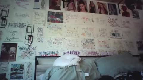 dbeamon92 online show from March 30, 3:56 pm