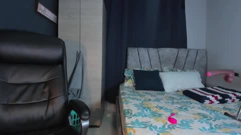 dcollins_ online show from November 3, 8:26 am