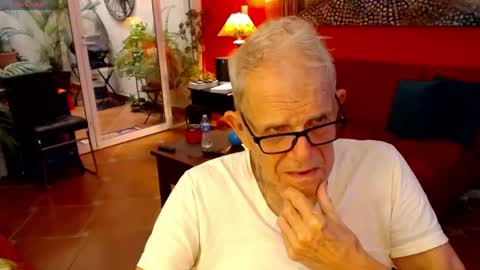 NOLADon online show from April 1, 1:52 pm