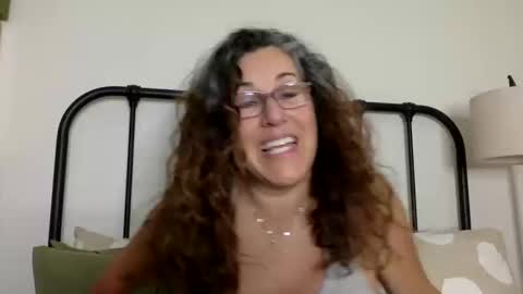 DDMolly online show from October 12, 4:27 am