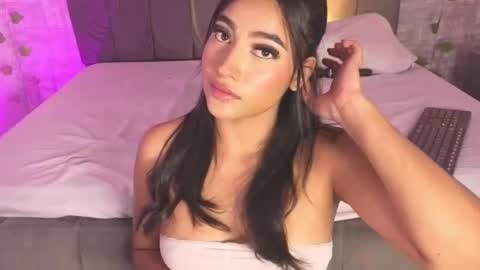 dea_athenea online show from November 27, 9:55 pm