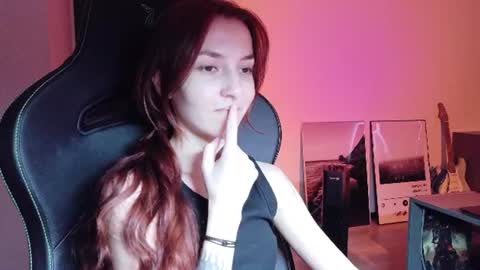freak online show from July 17, 1:29 am