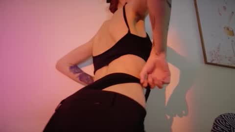 freak online show from February 20, 1:38 am