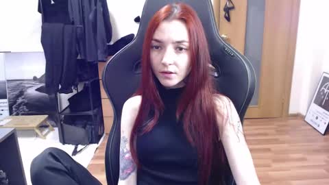 freak online show from March 12, 9:24 pm