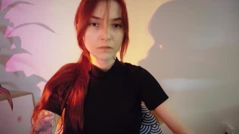 freak online show from March 18, 9:42 pm