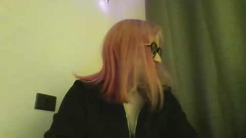 Sofa online show from March 9, 6:40 am