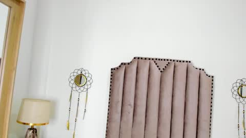 Debora online show from February 25, 5:40 pm