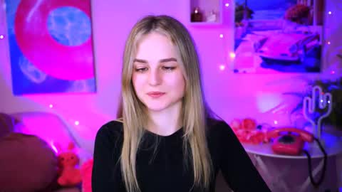 Debora online show from March 5, 4:57 pm