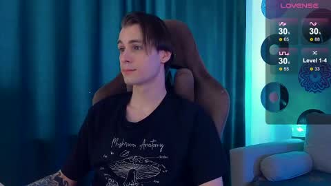 Samuel online show from April 20, 7:55 am