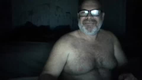 Snapshot of deepdiveme chatting on December 13, 7:04 am deepdiveme online show from December 13, 7:04 am