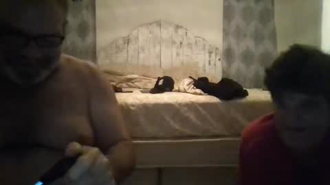 Snapshot of deepdiveme chatting on September 17, 3:21 am deepdiveme online show from September 17, 3:21 am