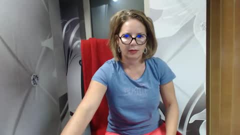 hi guys i m a cute milf i m here for good time and nice people pls be respectfool and enjoy me online show from October 27, 3:17 am
