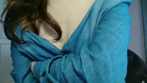 KamiDevi online show from December 18, 4:13 pm