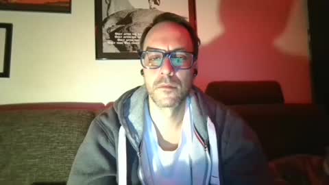 Snapshot of degrandis chatting on December 1, 5:37 pm Luka Magic online show from December 1, 5:37 pm
