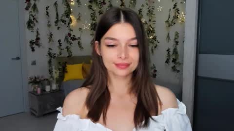 DegreeOfSincerity online show from September 25, 1:23 am