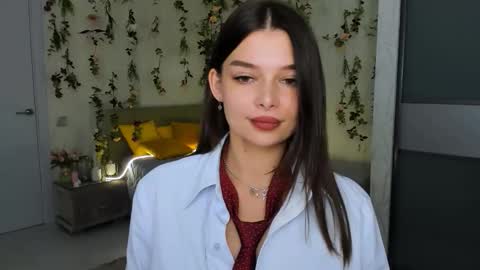 DegreeOfSincerity online show from November 12, 4:26 am