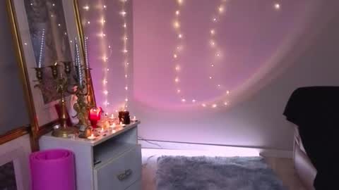 Adla online show from November 6, 9:18 pm