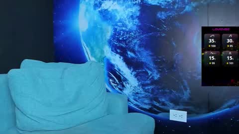 Snapshot of delessandro_world chatting on September 20, 2:36 am Delessandro online show from September 20, 2:36 am