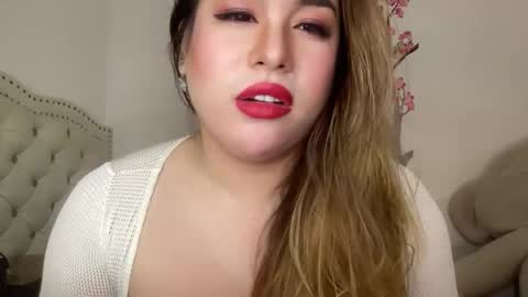 iyalicious online show from January 9, 12:38 am