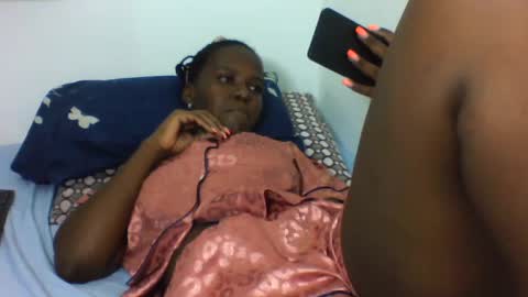 EVAH online show from July 19, 3:25 pm