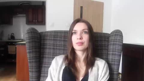 Aurora online show from February 6, 11:20 am