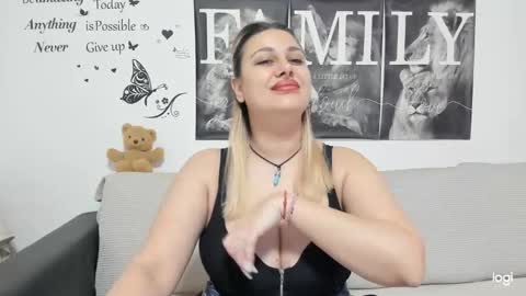 delightfulannemistress online show from January 22, 7:03 am