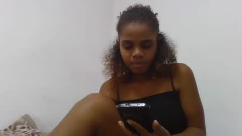 delphine online show from March 6, 11:09 am