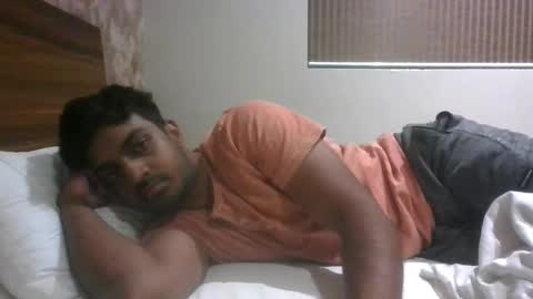 delta0211 online show from September 26, 4:15 pm