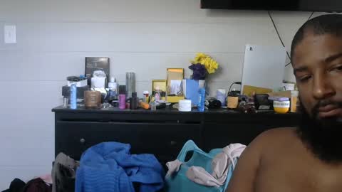 Snapshot of delta7012 chatting on January 17, 3:11 pm delta7012 online show from January 17, 3:11 pm