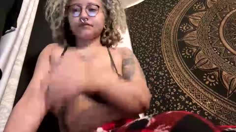 TankinBody online show from February 11, 1:10 am