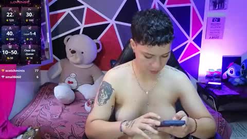 DEMI online show from December 20, 6:26 pm