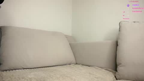 Dave19  online show from December 13, 10:38 pm