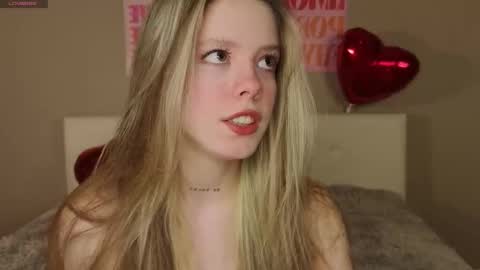 Emma online show from February 20, 6:54 pm