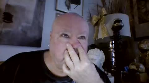 denboisvin2043 online show from December 10, 12:49 pm