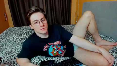 Deni online show from March 12, 6:11 pm