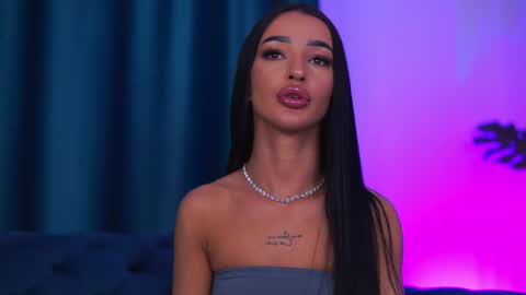 denisedevilles online show from April 28, 2:27 am