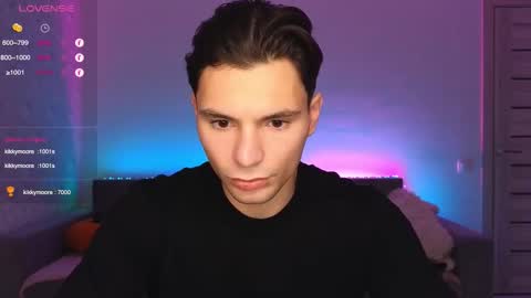 Den online show from November 12, 9:22 am