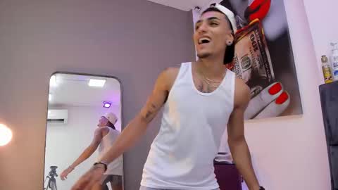 Dennis Kinsey online show from March 28, 7:37 pm