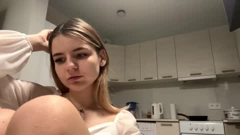 Denni online show from November 7, 3:47 pm