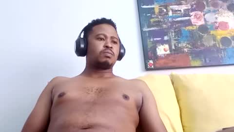 mastER blACK online show from April 5, 9:06 am