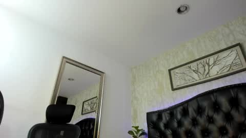 denzelrios online show from April 10, 6:30 am