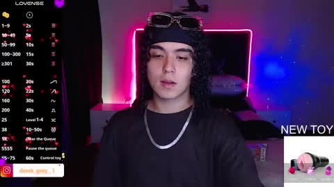 Derek independent online show from February 10, 11:23 pm