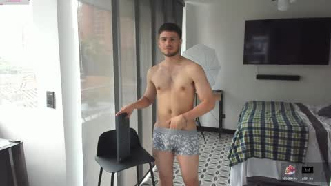 Snapshot of derek_hussain chatting on January 21, 7:50 pm Derek Hussain online show from January 21, 7:50 pm