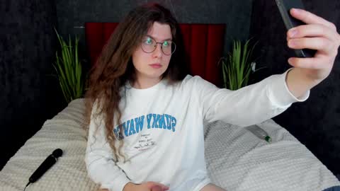 Derek online show from January 23, 6:24 pm